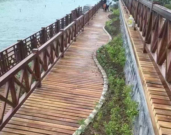 防腐木栏杆